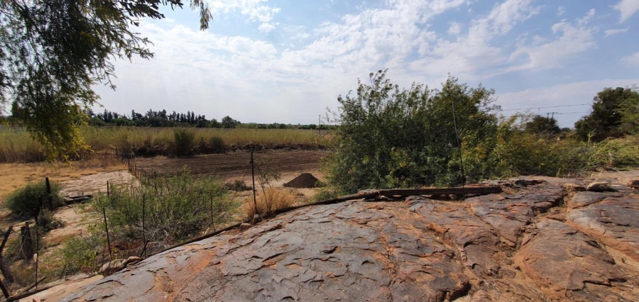 5 Bedroom Property for Sale in Upington Rural Northern Cape